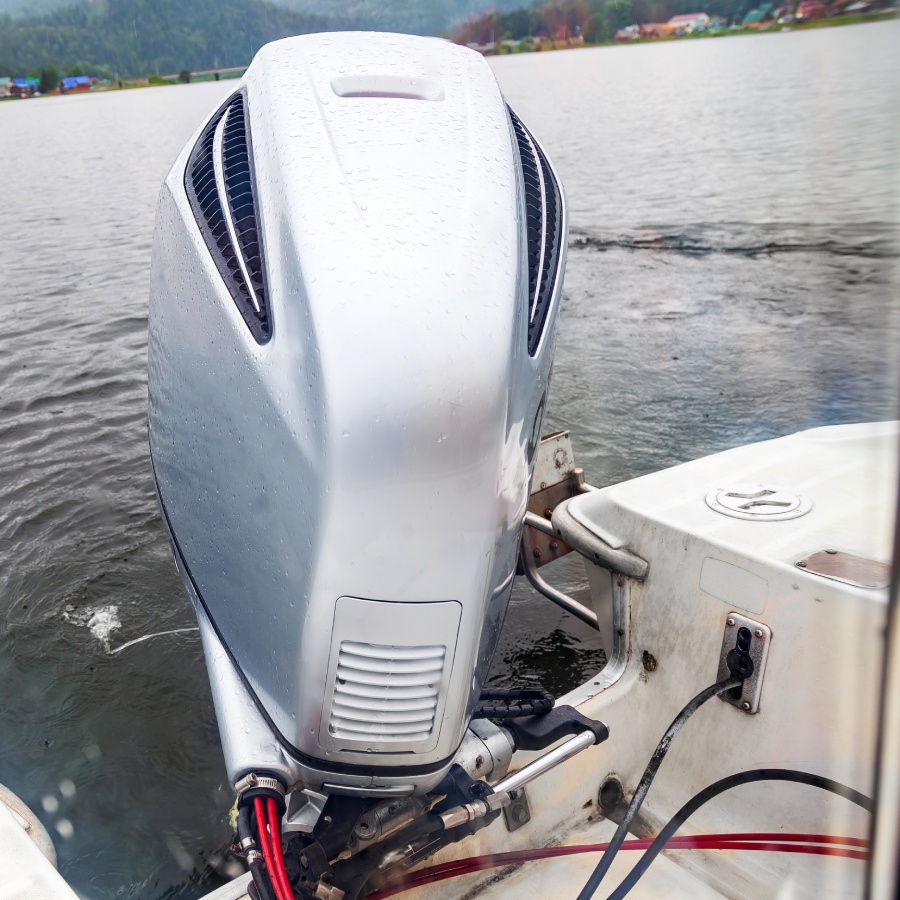Réparation et entretien moteurs de bateaux toutes marques à Orvault